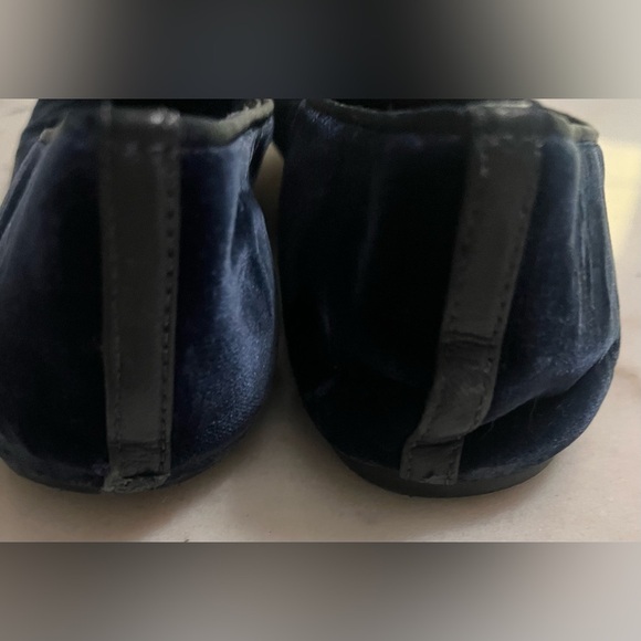 Michael Kors Navy Blue Velvet Leather Ballet Flats Shoes 7.5M US - Picture 3 of 5